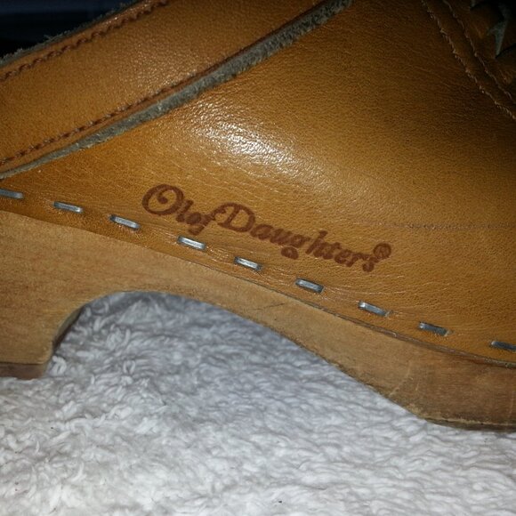 Vintage 1980s Olof Daughters Swedish Clogs Leather and Wood - Picture 5 of 14